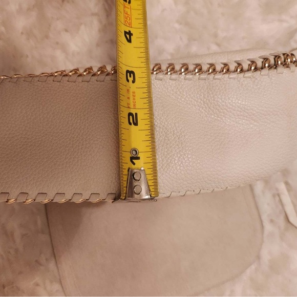 Coach Crossbody - Picture 9 of 12